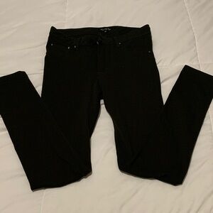 Rebel By Right Size Medium Dark Green Skinny Pants with back Pockets